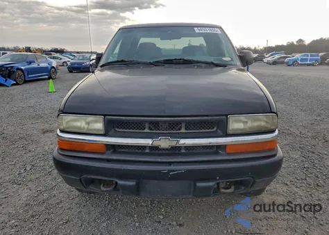 2003 Chevrolet S Truck S10 from USA, damaged, VIN 1GCDT13X73K164572